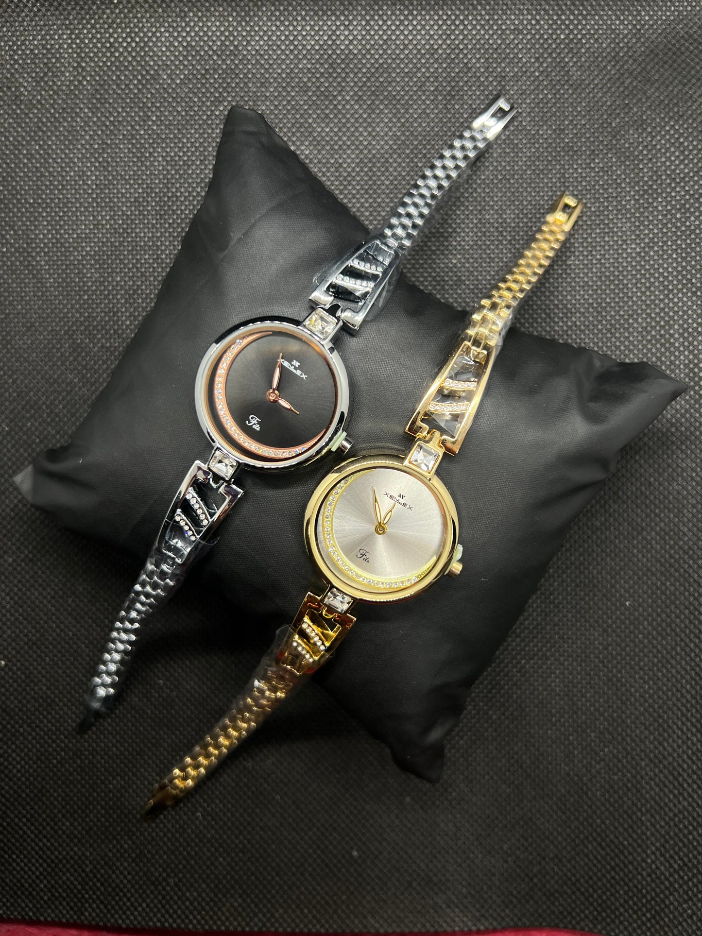 Ladies Chain Watch - Gold