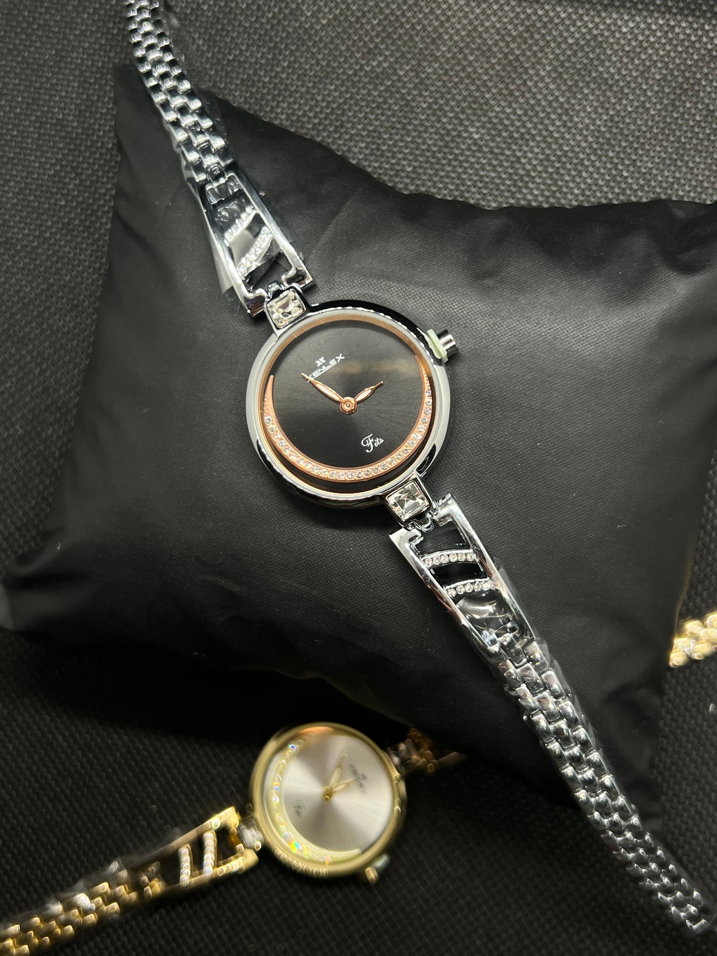 Ladies Chain Watch - Silver